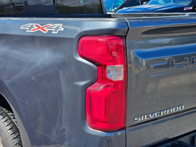 Chevrolet Silverado 3.0 LTZ DIESEL 4X4 AT 4P 2020 - Imagen 9