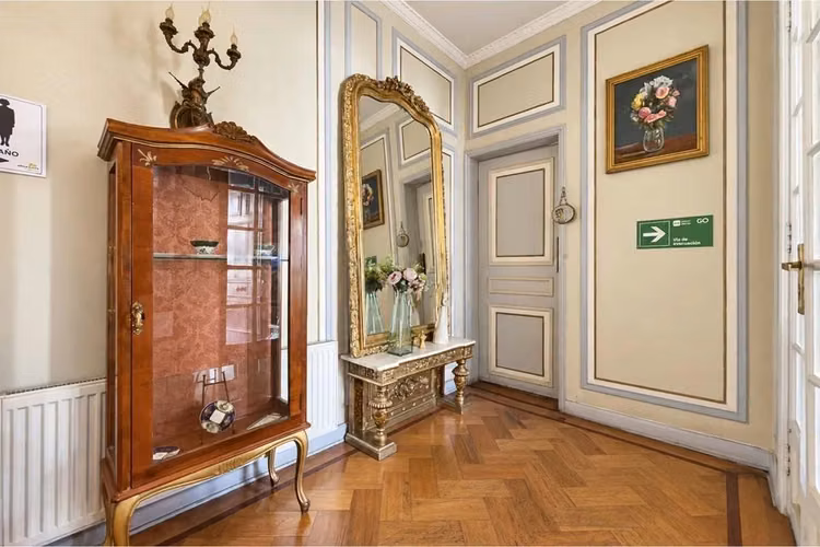 Elegante Casona Comercial Providencia - Imagen 7