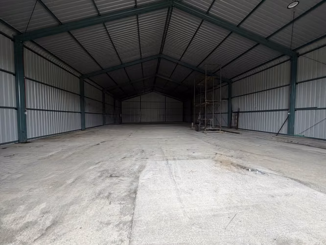 Se arriendo bodega NUEVA 450 m2