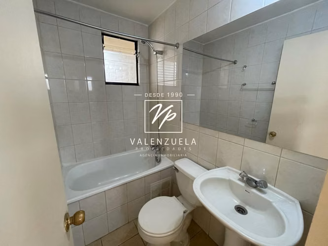 Casa de 3 Dormitorios y 2 Baños con Cocina Amoblada, Bodega y Cobertizo en Padre Las Casas