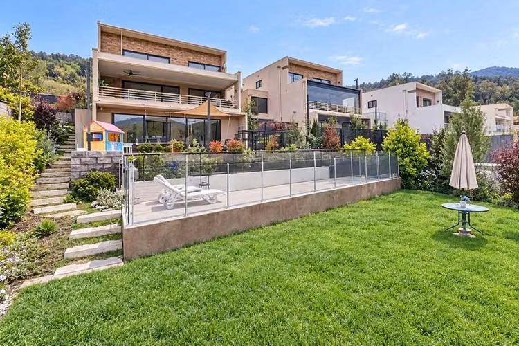 Moderna Casa en Los Litres Con Gran Vista - Lo Barnechea