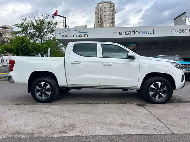 PEUGEOT LANDTREK ACTIVE BLUEHDI 180 4X4 AT - 2023 | 4806 - Imagen 8