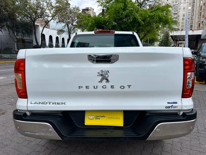 PEUGEOT LANDTREK ACTIVE BLUEHDI 180 4X4 AT - 2023 | 4806 - Imagen 6