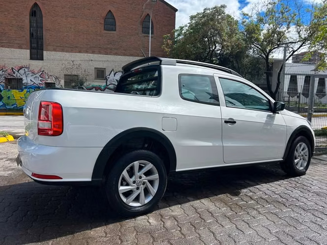 VOLKSWAGEN SAVEIRO CD 1.6 - 2022 | 4913 - Imagen 7