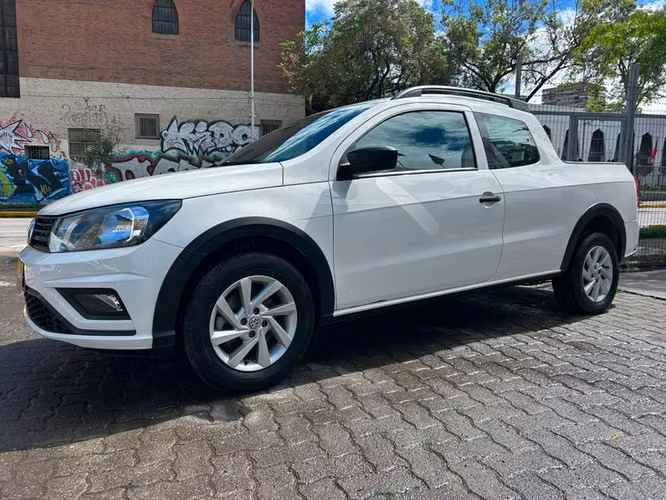 VOLKSWAGEN SAVEIRO CD 1.6 - 2022 | 4913 - Imagen 3