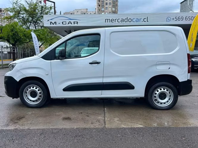 PEUGEOT PARTNER HDI 92 L1 1.6 - 2023 | 4733 - Imagen 4