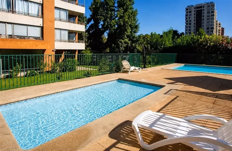 Departamento en arriendo de 4 dorm. en Las Condes - Imagen 11