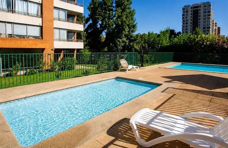 Departamento en arriendo de 4 dorm. en Las Condes