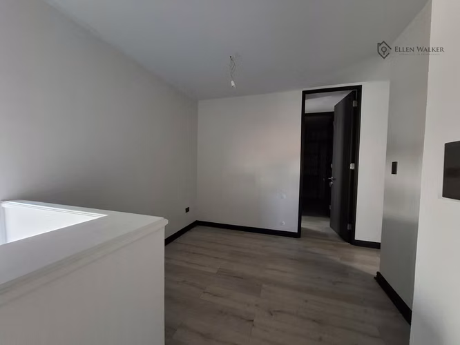 Dentro de Condominio y sólo 1 año de uso - Imagen 20