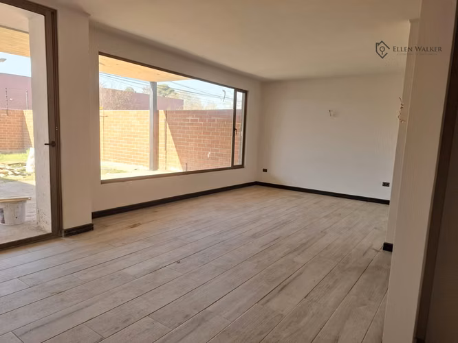 Dentro de Condominio y sólo 1 año de uso - Imagen 6