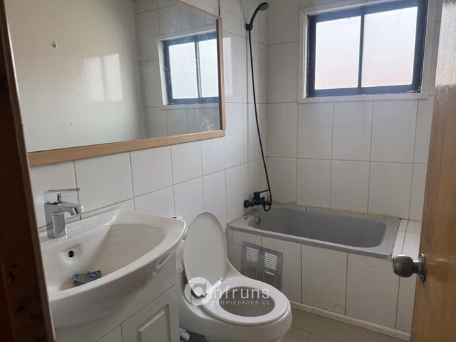 Arriendo céntrico local comercial en calle dussen
