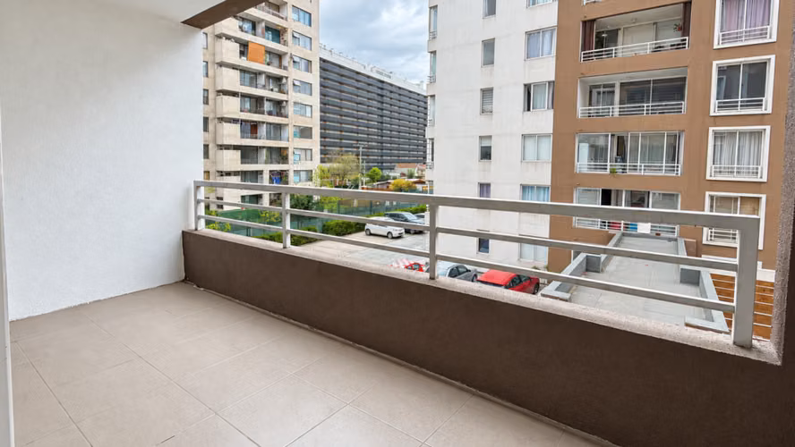 Arriendo Departamento Con Estacionamiento