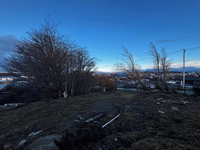 Sitio con casa en venta en Punta Arenas
