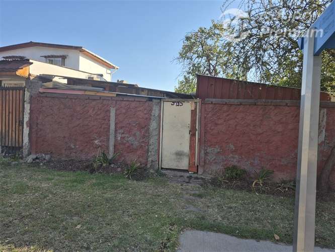 Terreno de 178 mts Casa con 3D , 1B en Las Condes - Imagen 2