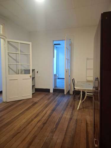 Casa a  2 cuadras de la USM, variados rubros o v (183707) - Imagen 18