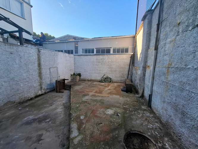Casa a  2 cuadras de la USM, variados rubros o v (183707) - Imagen 5