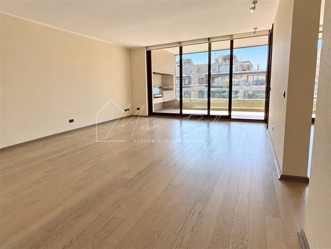 Penthouse con 3E con quincho en el 2 nivel + depto estudio