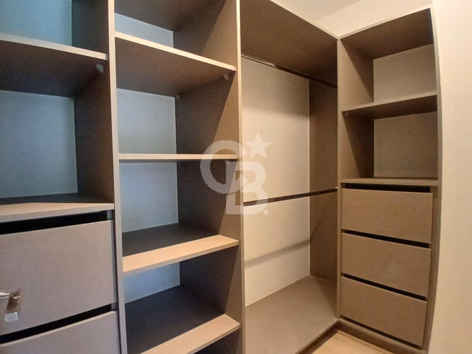 Sin comisión! Lo mejor de Vitacura con Patio Interior - Imagen 14