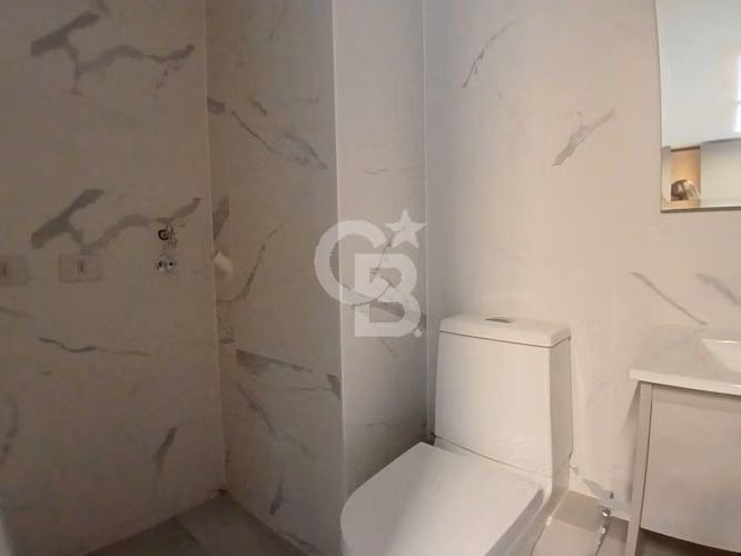 Sin comisión! Lo mejor de Vitacura con Patio Interior - Imagen 5