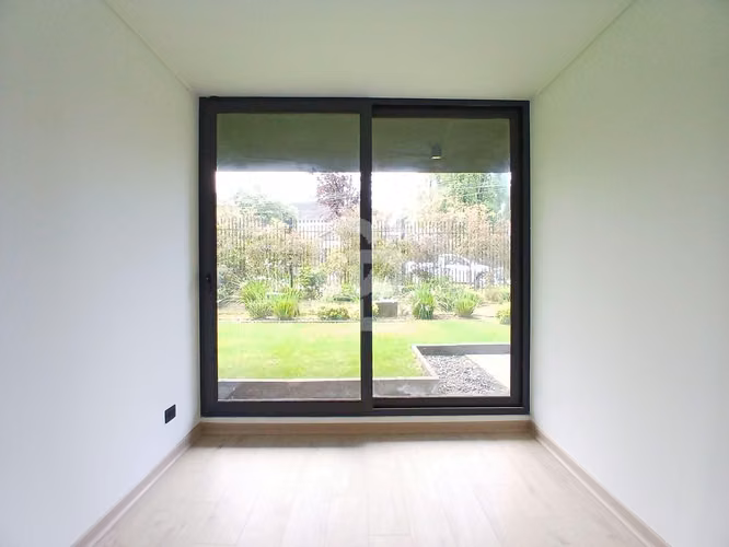 Sin comisión! Lo mejor de Vitacura con Patio Interior - Imagen 7
