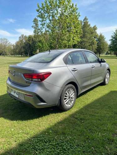 Kia rio 4 2021 - Imagen 3
