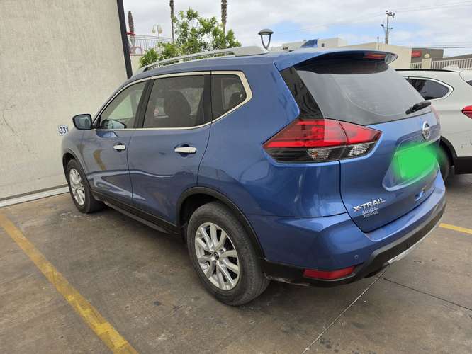 Se vende Nissan Xtrail