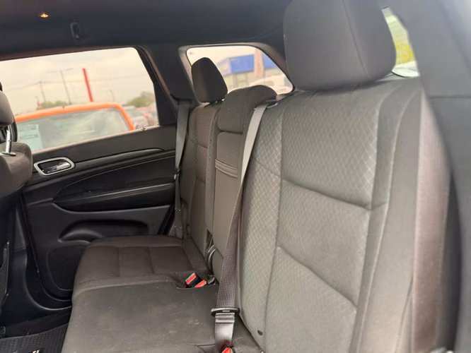 JEEP GRAND CHEROKKE LAREDO - Imagen 11