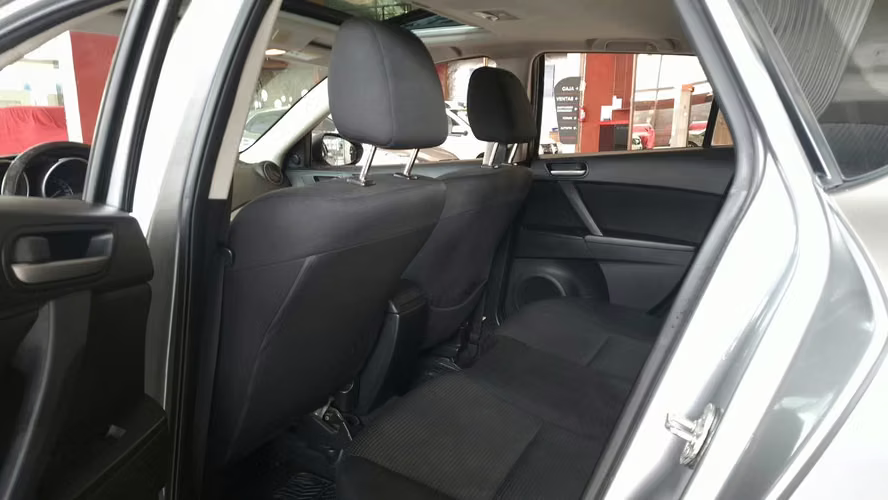 MAZDA 3 SPORT V 1.6 AUT 2014 - Imagen 9