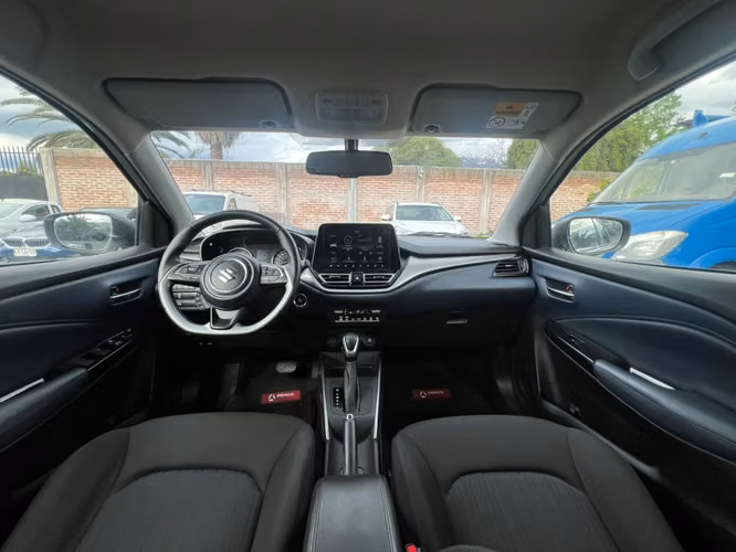 Suzuki Baleno GLX 2025 - Imagen 14