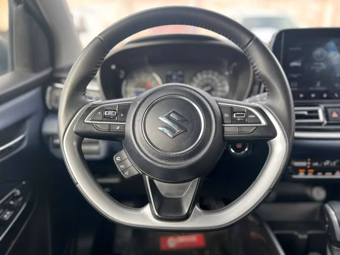 Suzuki Baleno GLX 2025 - Imagen 13