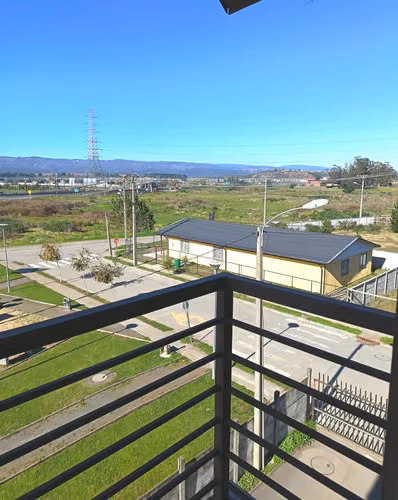 VENTA DE MODERNO DEPARTAMENTO EN CORONEL - Imagen 3