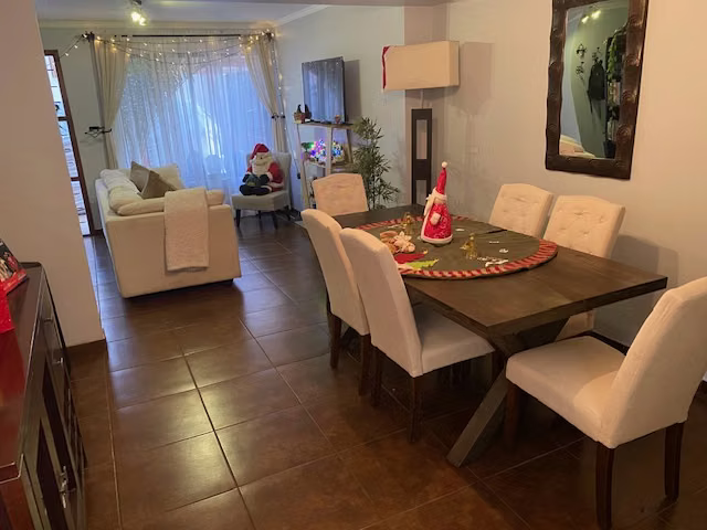 Se Vende Espectacular Casa Parque Ingles. - Imagen 7