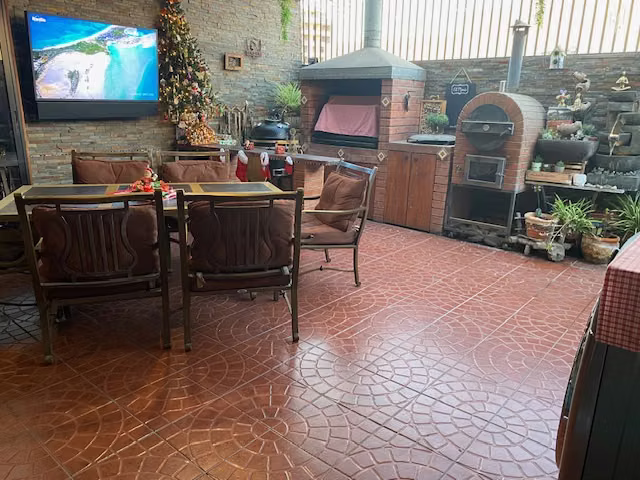 Se Vende Espectacular Casa Parque Ingles. - Imagen 2