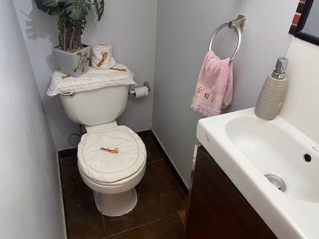 Se Vende Espectacular Casa Parque Ingles. - Imagen 17
