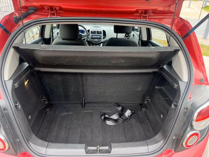 CHEVROLET SONIC LT MT 2014 - Imagen 11