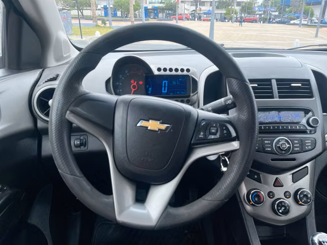 CHEVROLET SONIC LT MT 2014 - Imagen 14