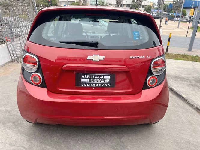 CHEVROLET SONIC LT MT 2014 - Imagen 6