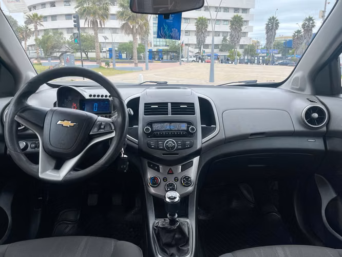 CHEVROLET SONIC LT MT 2014 - Imagen 13