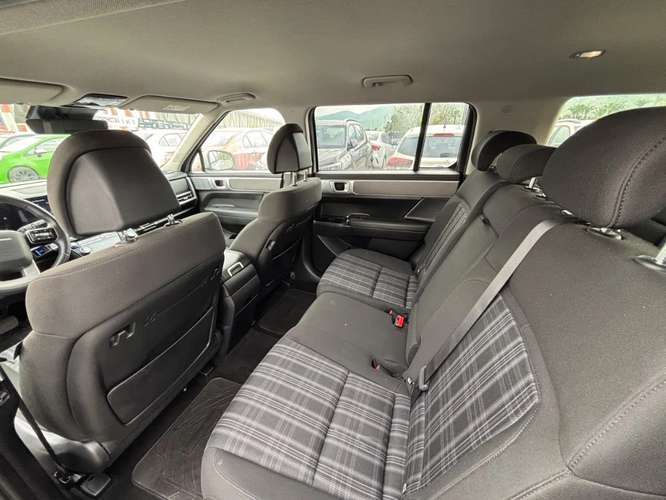 Hyundai Santa fe MX5 2.5 AT 4WD DESIGN 2025 - Imagen 16