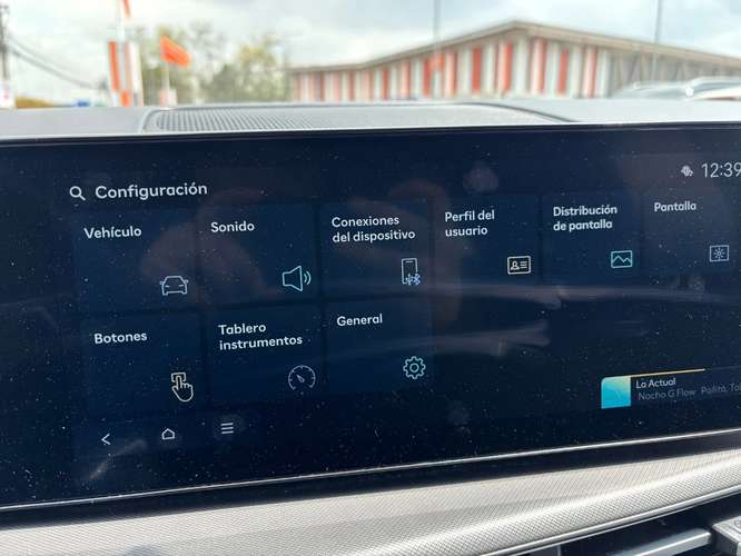 Hyundai Santa fe MX5 2.5 AT 4WD DESIGN 2025 - Imagen 16