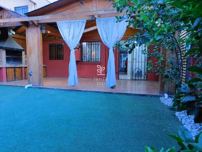 Arriendo excelente casa 4D 3B Villa Los Héroes - Imagen 17