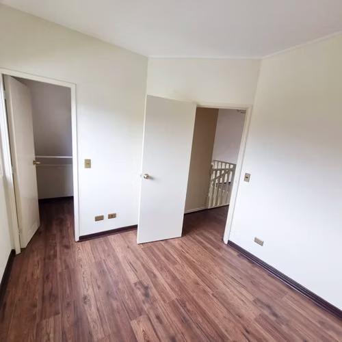 ARRIENDO CASA REMODELADA - Imagen 10