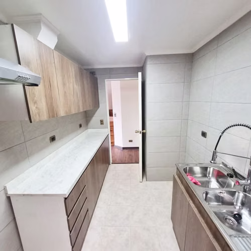 ARRIENDO CASA REMODELADA - Imagen 9