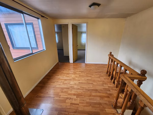 Coyahique, arriendo. Amplia y hermosa casa. 6 minutos de la plaza