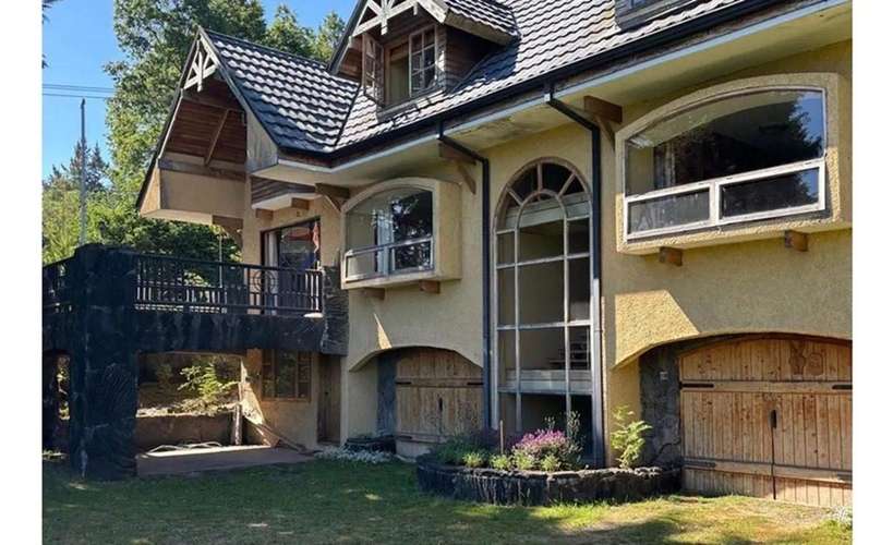 Gran Casa Familiar En  Villarrica