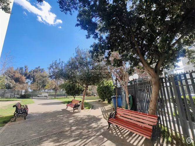 Remodelado, Con estacionamiento, Rebajado, sin deuda - Imagen 32
