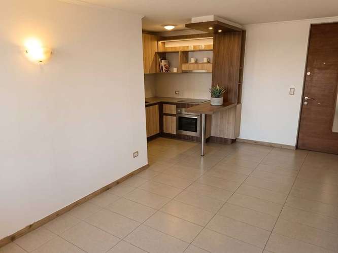 Arriendo Departamento Carmen 1153 (7947)