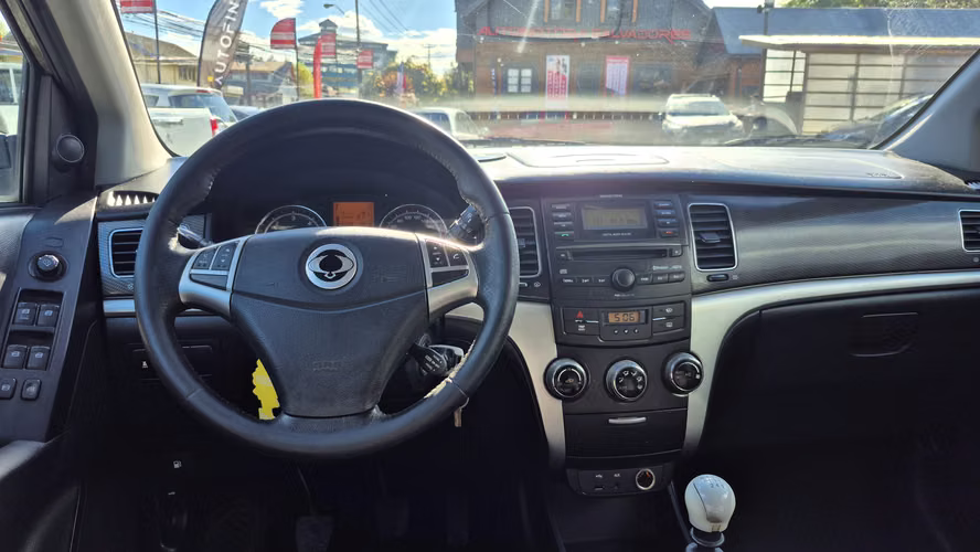 SSANGYONG KORANDO 2012 - Imagen 16