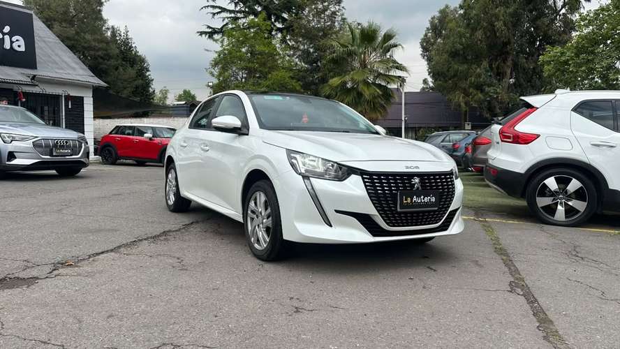 Peugeot 208 STYLE PURETECH 75 1.2 (2023) - Imagen 2