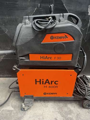 SE VENDE EQUIPO DE SOLDADURA INDUSTRIAL KEMPPI HIARC M 400R – MIG/MAG 400 A